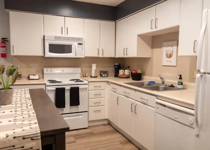 Apartment 2 Bedroom In The Heart Of