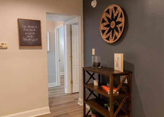 Apartment 2 Bedroom In The Heart Of