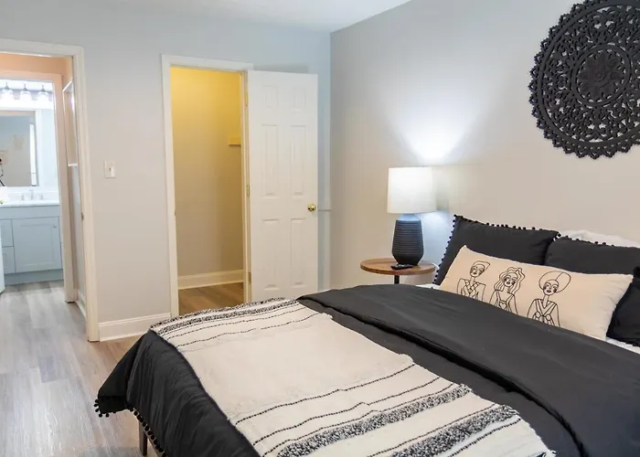 2 Bedroom In The Heart Of Apartment *